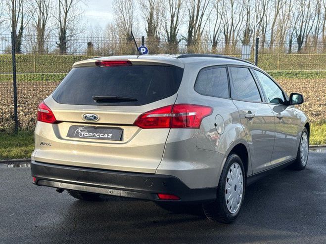 Ford Focus SW 1.5 TDCI 105CH ECONETIC EXECUTIVE * G BEIGE de 2018