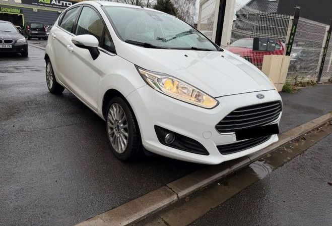 Ford Fiesta 1.5 TDCI 75CH FAP TITANIUM 5P  de 2013