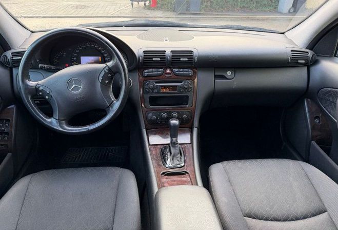 Mercedes Classe C BVA 200 CDI ELEGANCE LUXE  de 2002