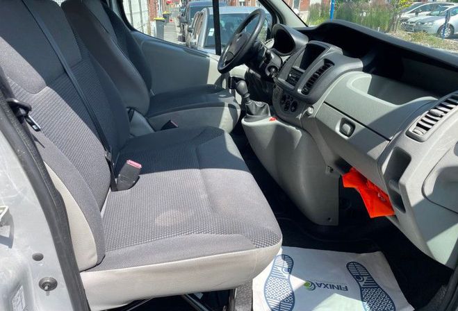 Opel Vivaro COMBI 2.5 CDTI145 M1 PACK CLIM  de 2011