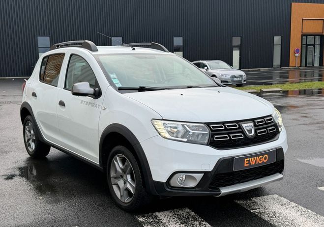 Dacia Sandero stepway 0.9 tce 90 prestige radar de rec Blanc de 2018