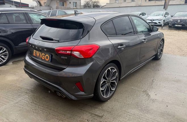Ford Focus 1.5 ecoblue 120 ch st line business bva8 Gris de 2018