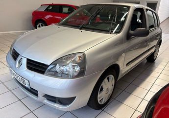  Voir d&eacute;tails -Renault Clio Campus 1.5 Dci 65 2007 181000 kms &agrave; Saint-�tienne (42)