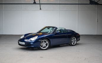  Voir d&eacute;tails -Porsche 911 CABRIOLET (996) 996.2 Carrera &agrave; Paris (75)