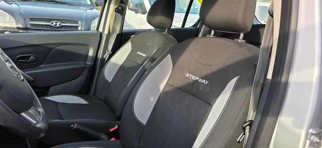 Dacia Sandero stepway prestige 0.9 tce 90ch 2015 154.0 gris de 2015