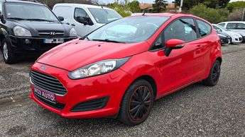  Voir d&eacute;tails -Ford Fiesta 1.0 ecoboost 100ch 2014 145.000kms clim  &agrave; Martigues (13)