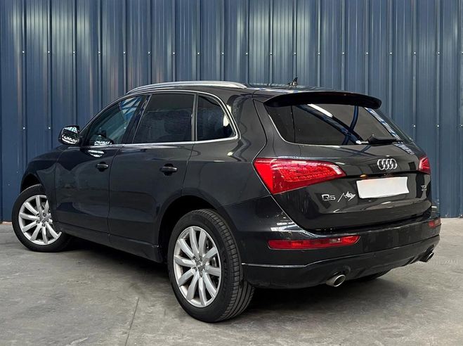 Audi Q5 3.0 TDI 240 AMBITION LUXE QUATTRO S-TRON Gris de 2010