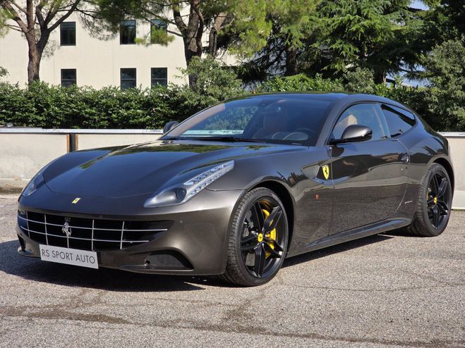 Ferrari FF V12 660CH Gris de 2015