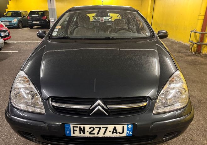 Citroen C5 essence Gris de 2001