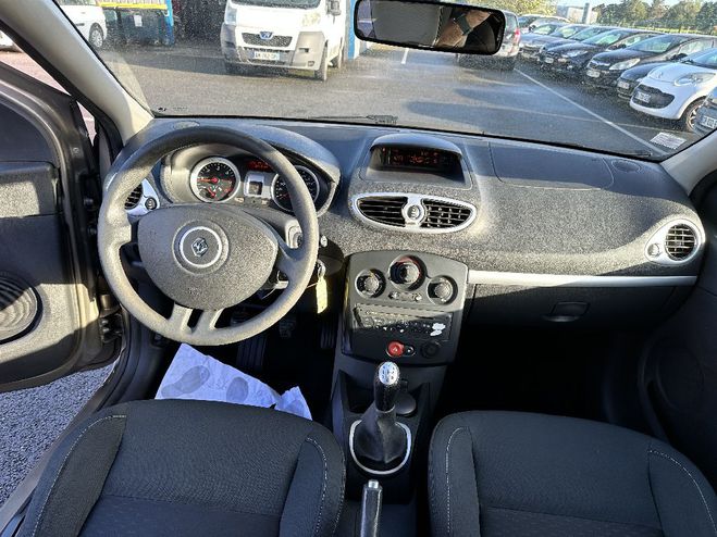 Renault Clio 1.5 dCi 65 eco2 Authentique BEIGE de 2010