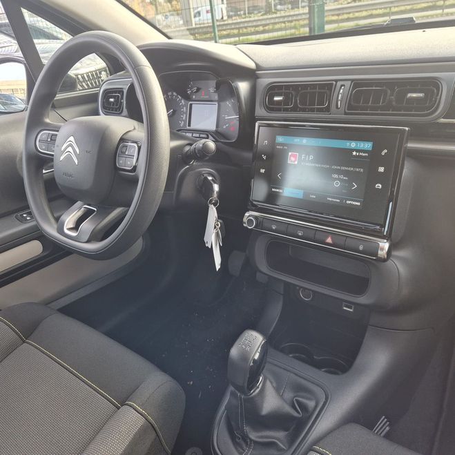 Citroen C3 III (2) 1.2 L 83 S&S FEEL PACK AN2021 CR Blanc de 2021