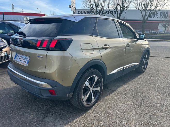 Peugeot 3008 II 1.2 L 130 CROSSWAY GPS BELLE 2 Jaune de 2017