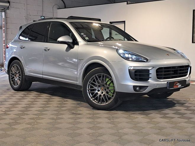 Cliquer pour voir la photo suivante Porsche Cayenne E-HYBRIDE - S PLATINIUM EDITION 3.0 V6 4 de 2017