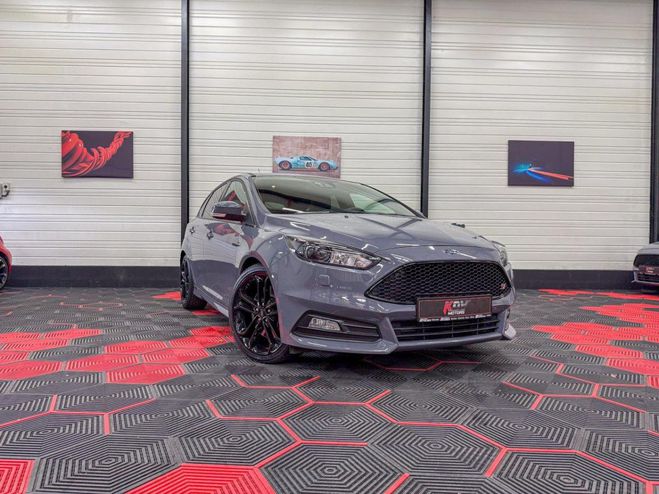 Cliquer pour voir la photo suivante Ford Focus 2.0 TDCi - 185 S&S III 2011 BERLINE ST P GRIS de 2016