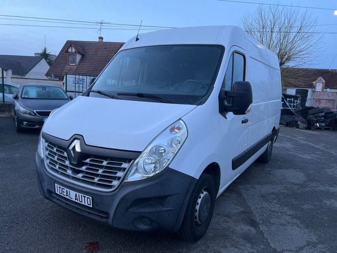 Renault Master III FG F3300 L2H2 2.3 DCI 130CH GRAND CO Blanc de 2018