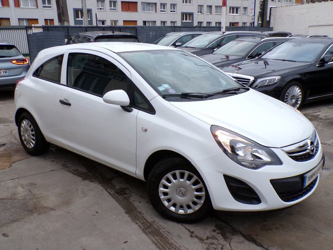 Opel Corsa 1.0 - 65 ch Cool Line BLANC de 2013