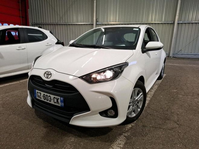 Toyota Yaris AFFAIRES 116H DYNAMIC BUSINESS AFFAIRE M Blanc de 2024