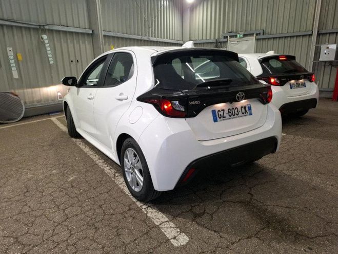 Toyota Yaris AFFAIRES 116H DYNAMIC BUSINESS AFFAIRE M Blanc de 2024