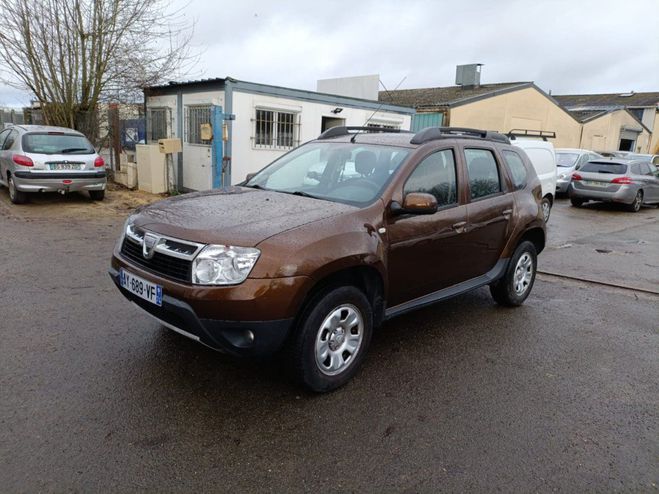 Dacia Duster  MARRON de 2010