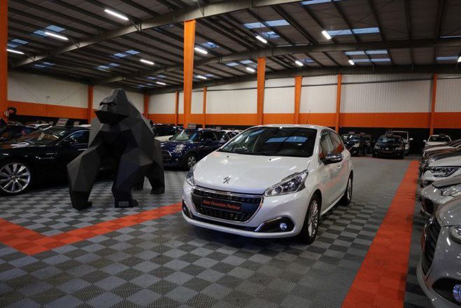 Peugeot 208 1.2 PURETECH 110CH E6.C ALLURE S&S 5P Blanc de 2018