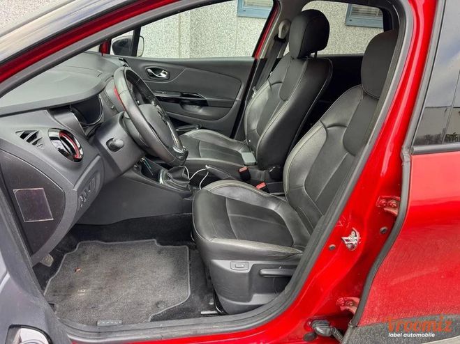 Renault Captur 1,5 DCI 90CH CUIR / RADAR AR / GPS / EN  Rouge de 2015