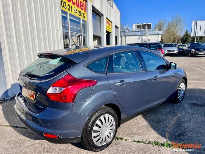 Ford Focus 1.6 TDCI 95CH TREND /CARNET ENTRETIEN /  Gris de 2011