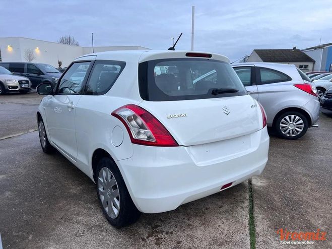 Suzuki Swift 1,2 VVT 16V 95CH MOTEUR A CHAINE FIABLE  Blanc de 2013