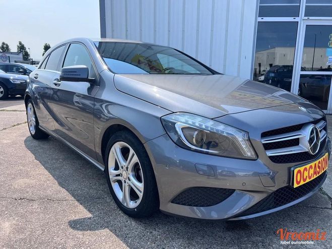 Mercedes Classe A 200 CDI 136CH MOTEUR 2.2 Gris de 2012