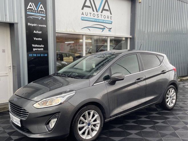 Cliquer pour voir la photo suivante Ford Fiesta V 1.5 TDCi 120ch Stop&Start Titanium 5p GRIS de 2018