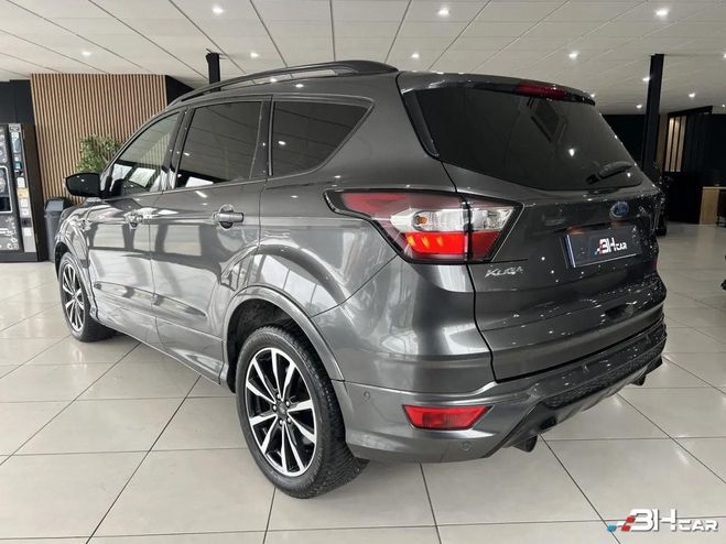 Ford Kuga 2.0 TDCI 150 CH ST-LINE BVM6 GARANTIE 1  Gris de 2017