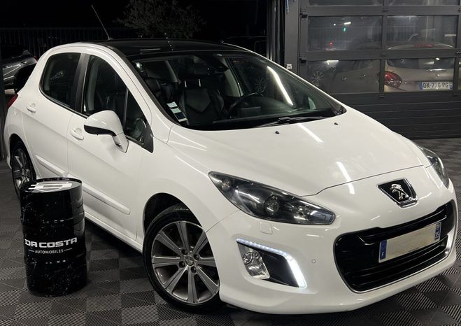Peugeot 308 PHASE 2 FELINE 1.6 E HDI 112 Cv TOIT PAN Blanc de 2011