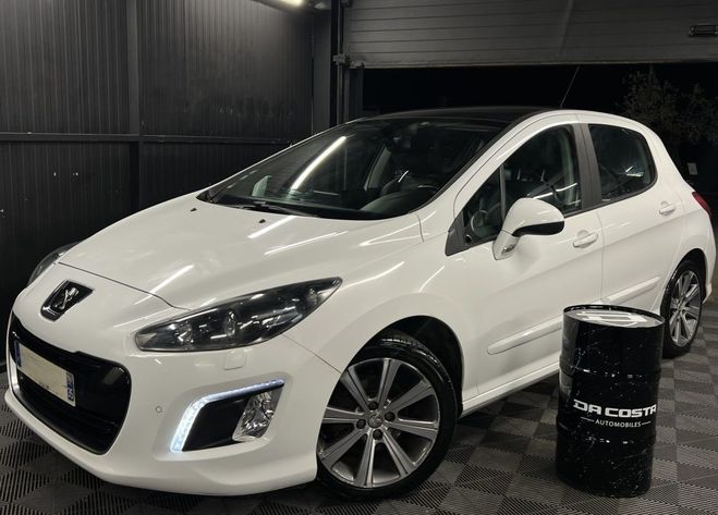 Peugeot 308 PHASE 2 FELINE 1.6 E HDI 112 Cv TOIT PAN Blanc de 2011