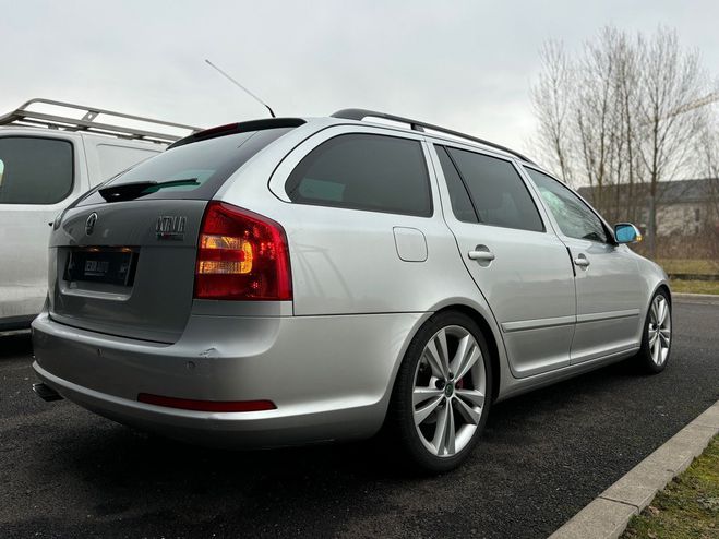 Skoda Octavia II COMBI 2.0 TDI 170CH RS - ENTRETIEN CO Gris Laqu� de 2007