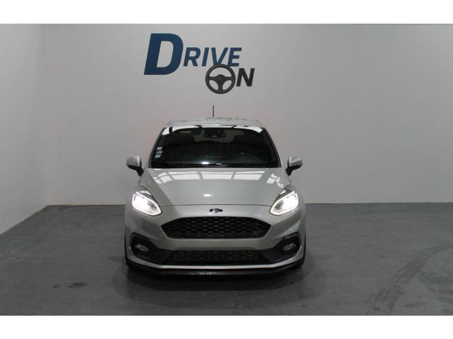 Ford Fiesta 1.5 EcoBoost - 200 S&S Euro 6.2 2017 BER GRIS CLAIR de 2019