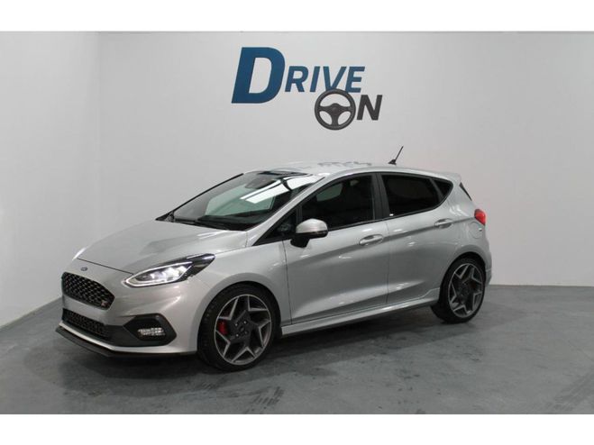 Ford Fiesta 1.5 EcoBoost - 200 S&S Euro 6.2 2017 BER GRIS CLAIR de 2019
