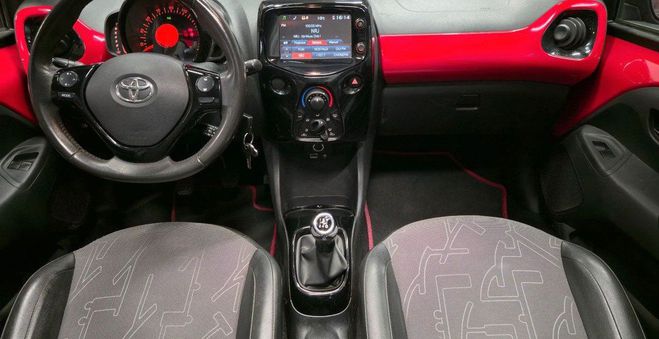 Toyota Aygo 1.0 vvti stop & start x-wave 5p Rouge de 2015