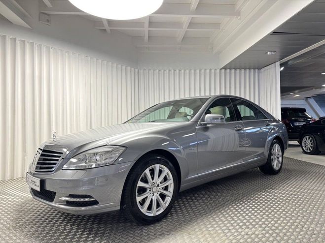 Cliquer pour voir la photo suivante Mercedes Classe S 350 BLUETEC 258CV 7GTRONIC Gris Palladium de 2011