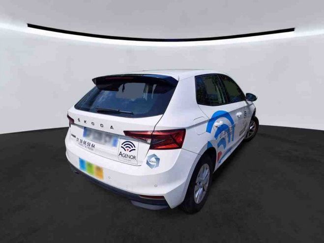 Skoda Fabia 1.0 TSI 95CH AMBITION *TVA RECUPERABLE* Blanc de 2023