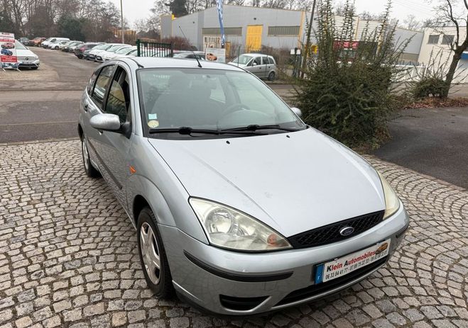 Ford Focus I Hatchback Phase 2 1.6 16V 100cv-149200 Gris de 2004