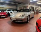 Porsche 911 996 CARRERA 4 &agrave; Paris (75)