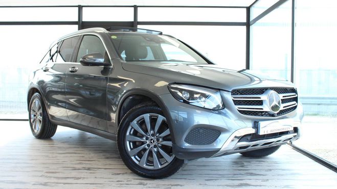 Cliquer pour voir la photo suivante Mercedes GLC CLASSE 350 d 9G-Tronic Fascination 4-Mat GRIS CLAIR de 2017