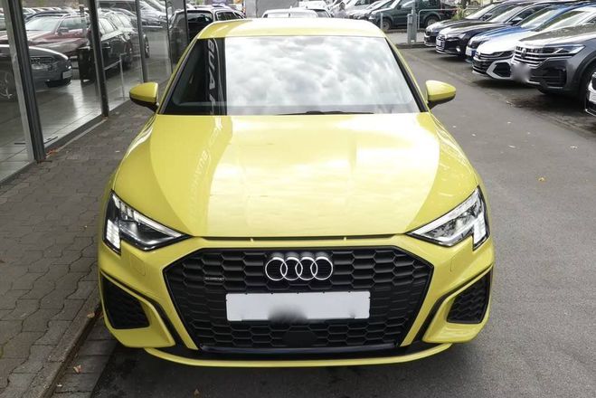 Audi A3 Sportback 40 TFSI quattro S-Line*B&O*Hea Python Jaune M�tallis� de 2023