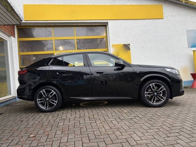 BMW X2 20 i sDrive M Sport H/K ALU LED Noir M�tallis� de 2024