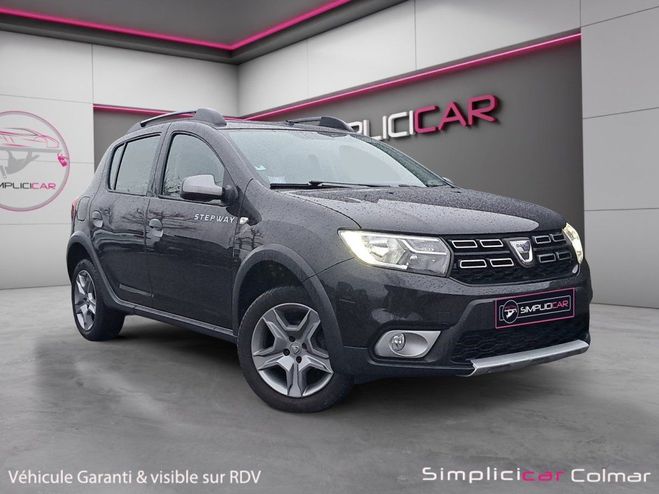 Cliquer pour voir la photo suivante Dacia Sandero TCe 90 Stepway Radar Arrière Climatisati Noir de 2018
