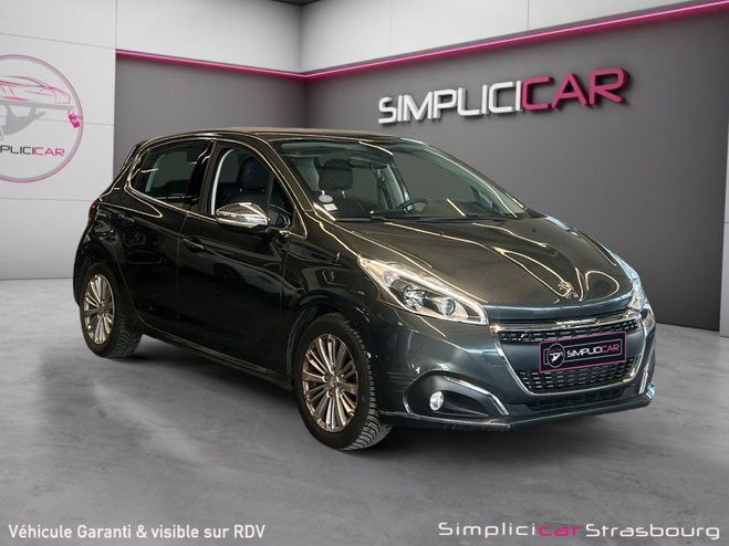 Cliquer pour voir la photo suivante Peugeot 208 1.2 PureTech 110ch SS EAT6 Féline - CARP Gris de 2017
