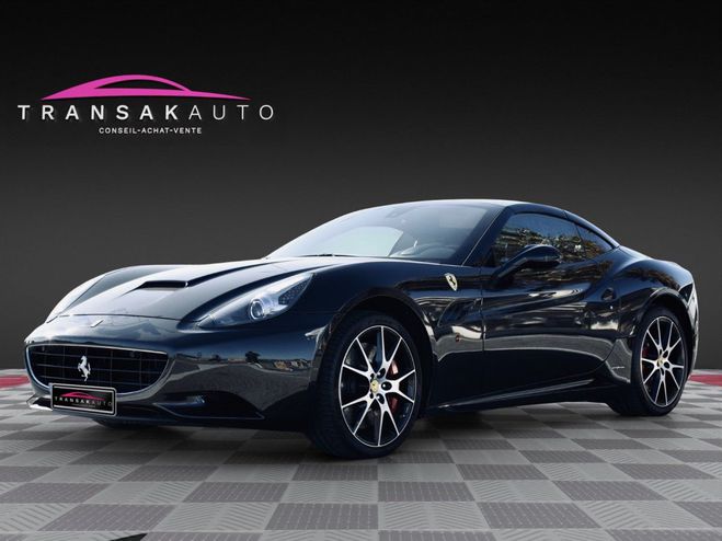 Ferrari California V8 4.3 460ch - Options Rares - Suivi Noir de 2010