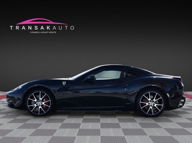 Ferrari California V8 4.3 460ch - Options Rares - Suivi Noir de 2010