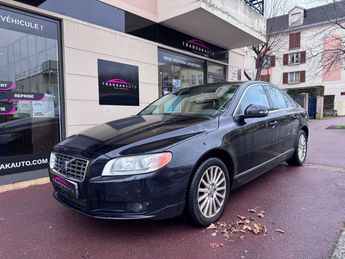  Voir d&eacute;tails -Volvo S80 2.4D 175 Summum Geartronic A &agrave;  Les Clayes-sous-Bois (78)