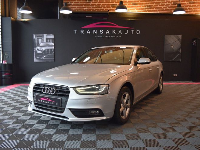 Cliquer pour voir la photo suivante Audi A4 BUSINESS 1.8 TFSI 170 Line Blanc de 2012