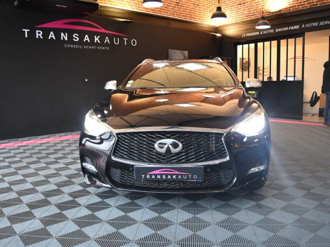 Infiniti Q30 2.2d 170 7DCT AWD Sport Noir de 2017